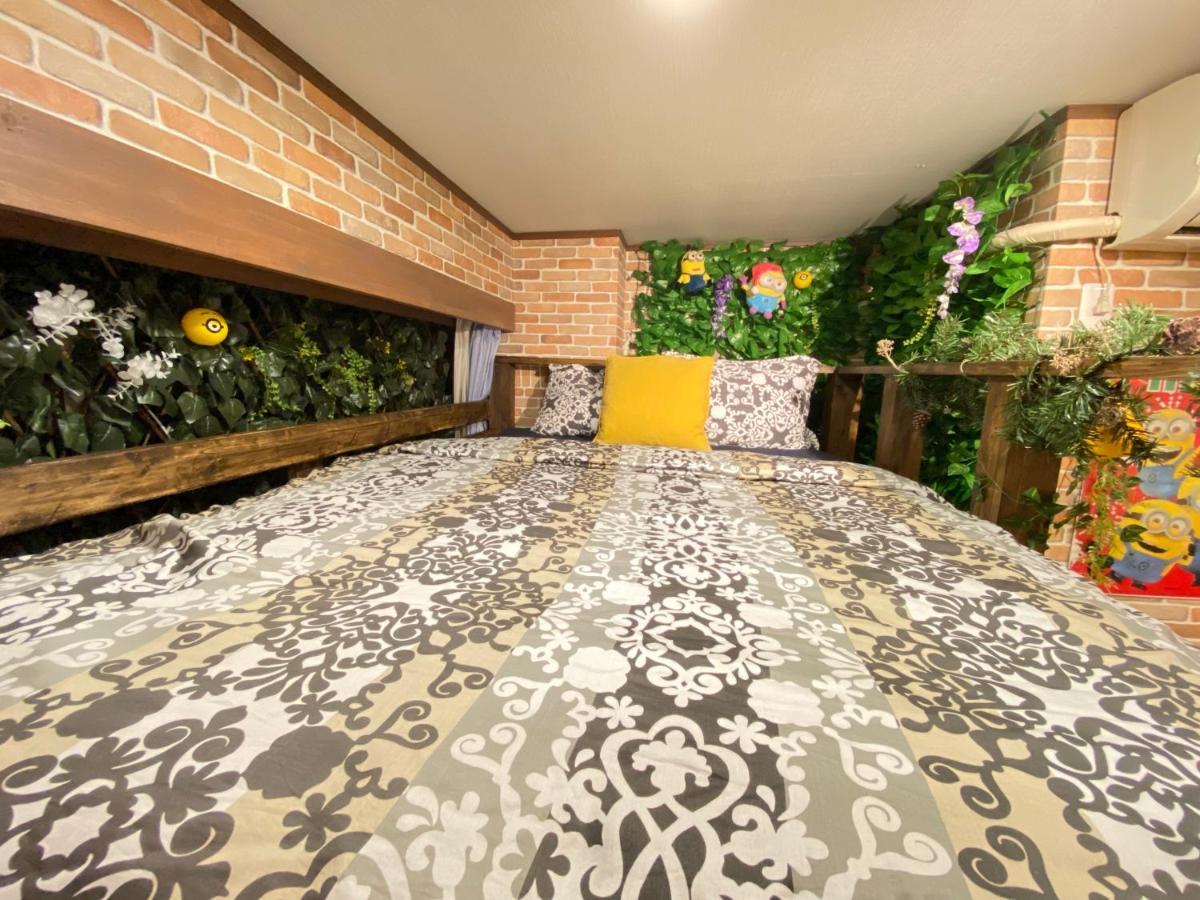Hotel Orange House Osaka Bagian luar foto