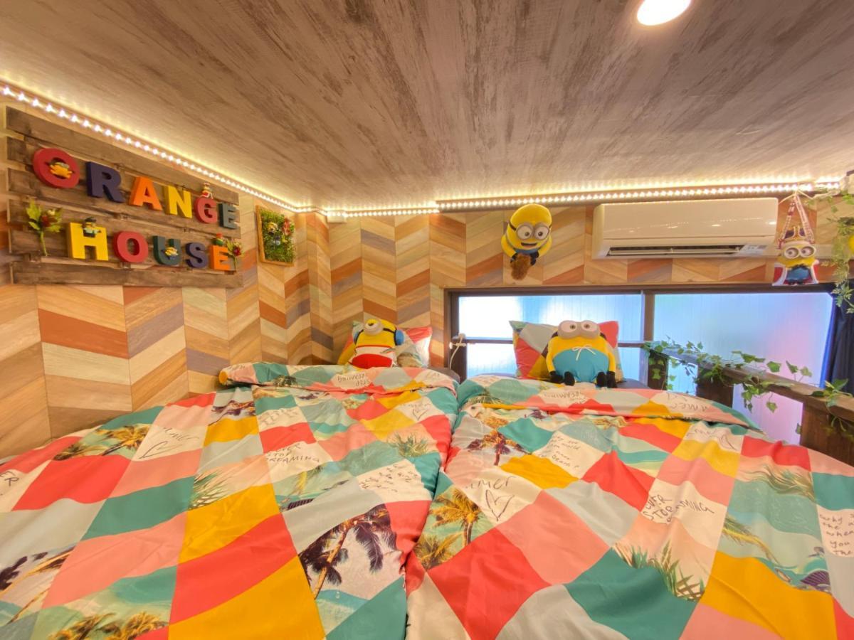 Hotel Orange House Osaka Bagian luar foto