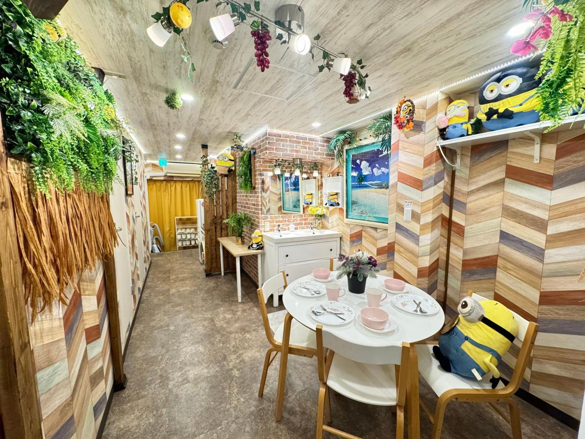 Hotel Orange House Osaka Bagian luar foto