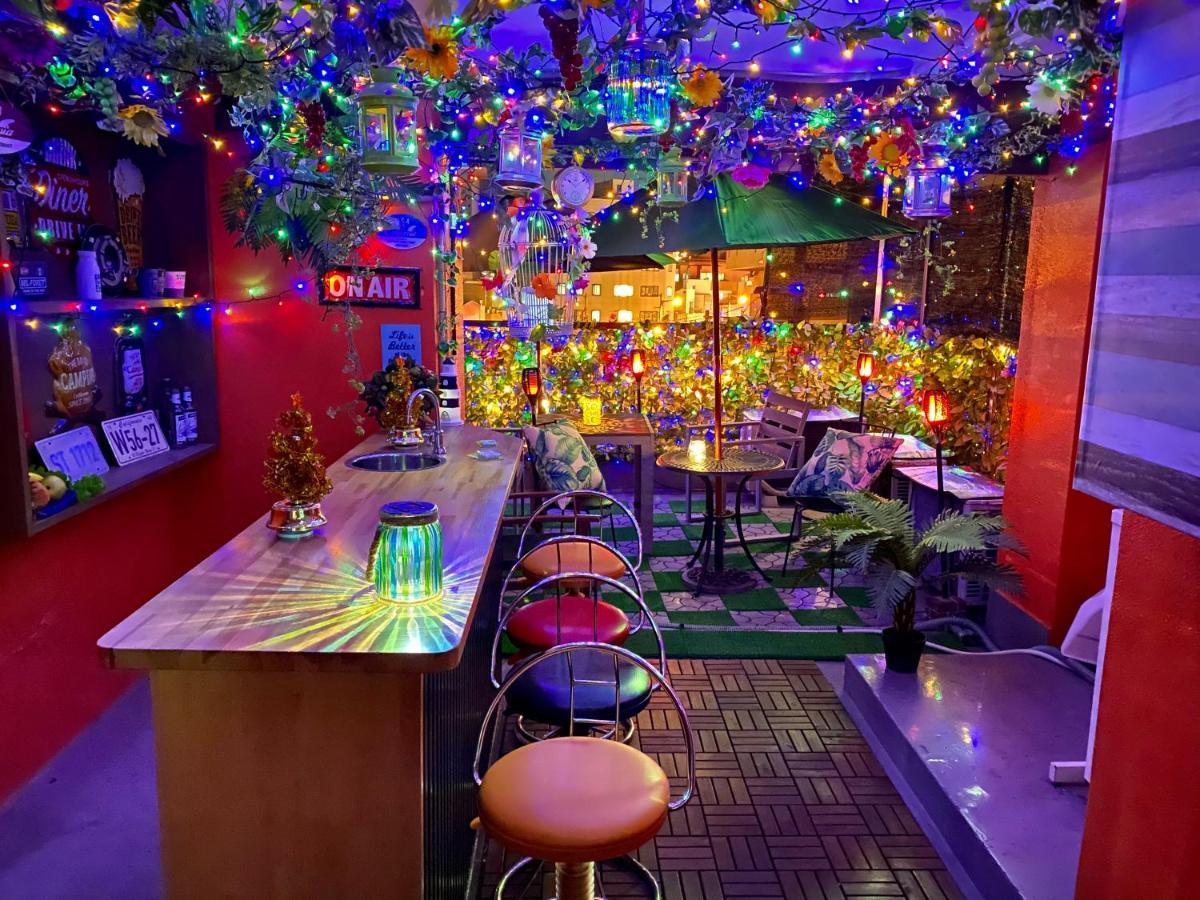 Hotel Orange House Osaka Bagian luar foto