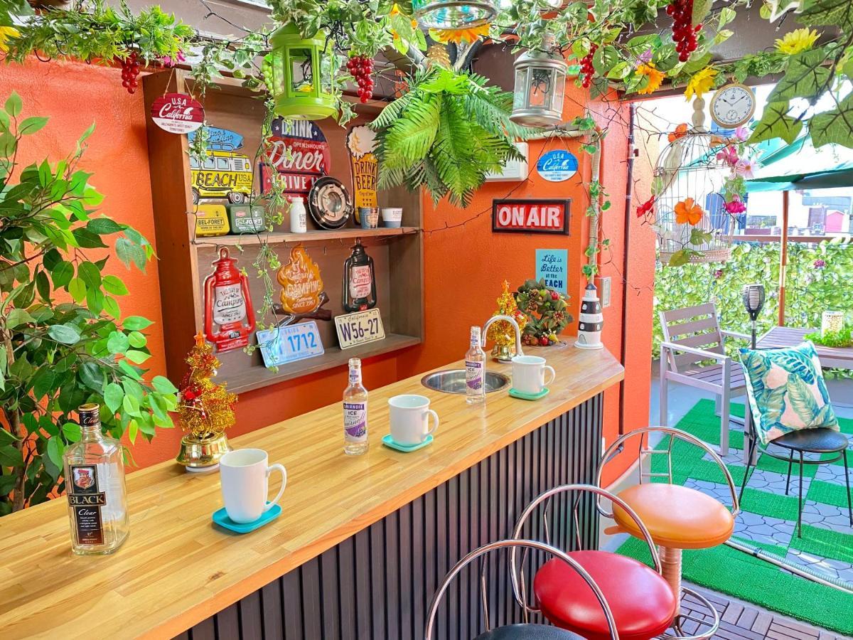 Hotel Orange House Osaka Bagian luar foto